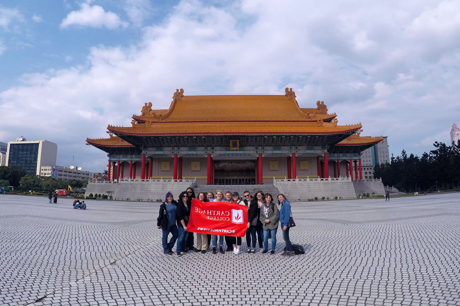 <a href='http://k2e.aaay5.com'>全球十大赌钱排行app</a>的学生在中国学习.